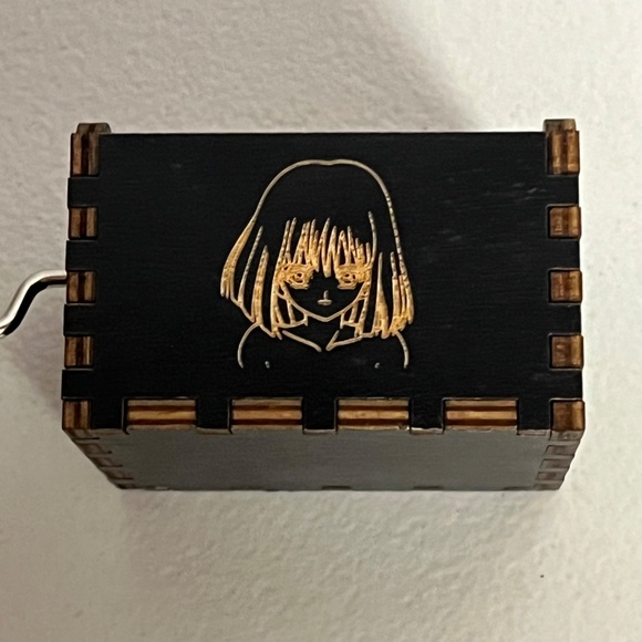 Sailor Moon Hand Crank Wooden Music Box Black Anime Musical - Picture 8 of 11